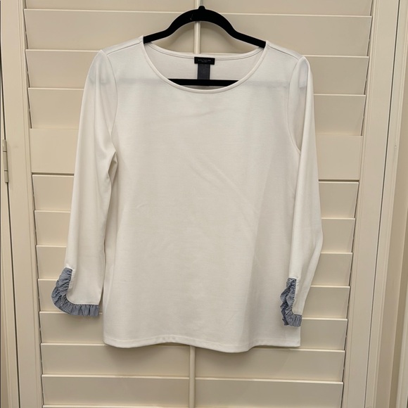 Ann Taylor Factory Tops - Ann Taylor White Ruffled Sleeve Crew Neck 3/4 Sleeve Blouse Size: M